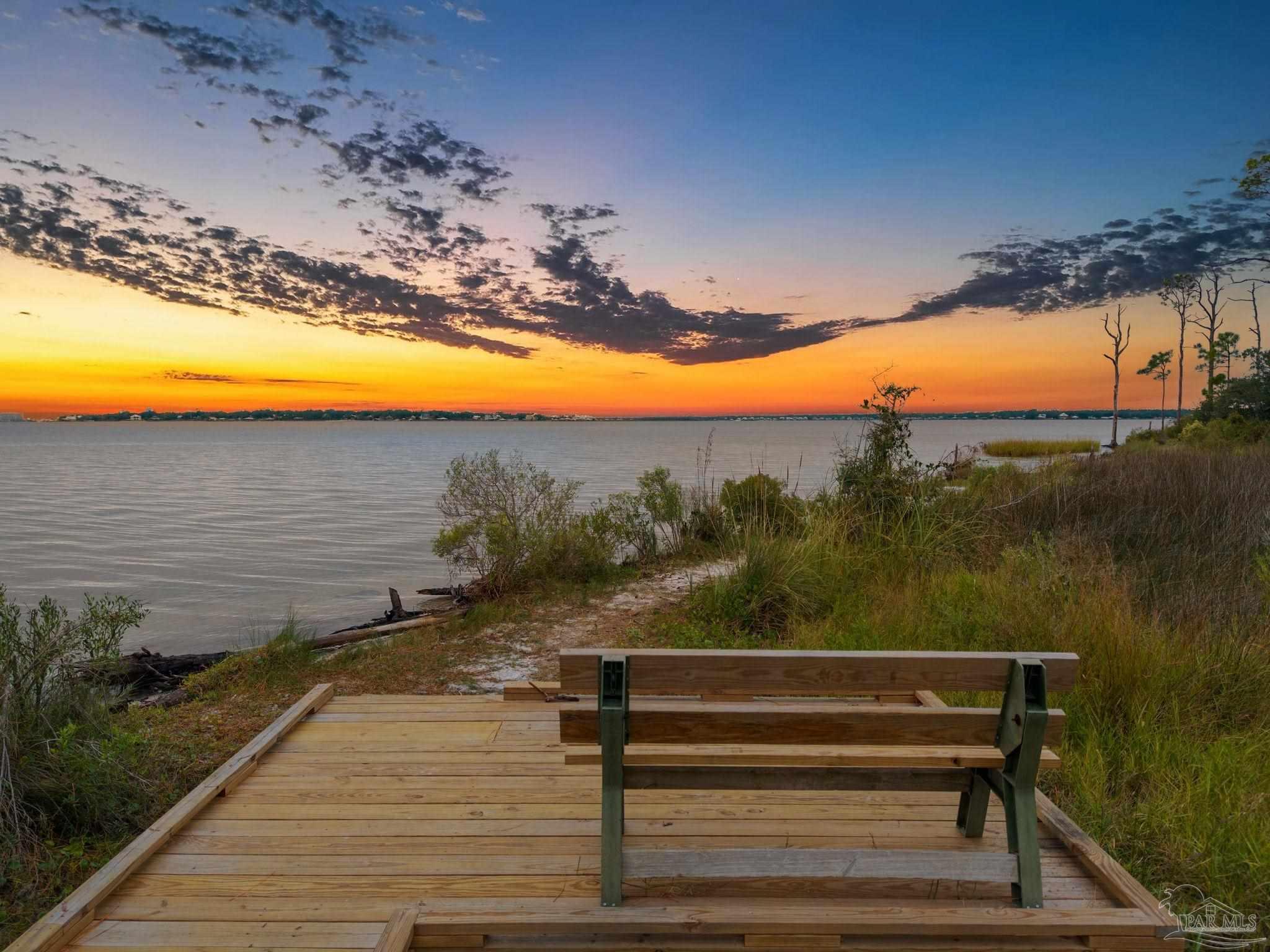 5469 North Shore Road Pensacola FL 32507