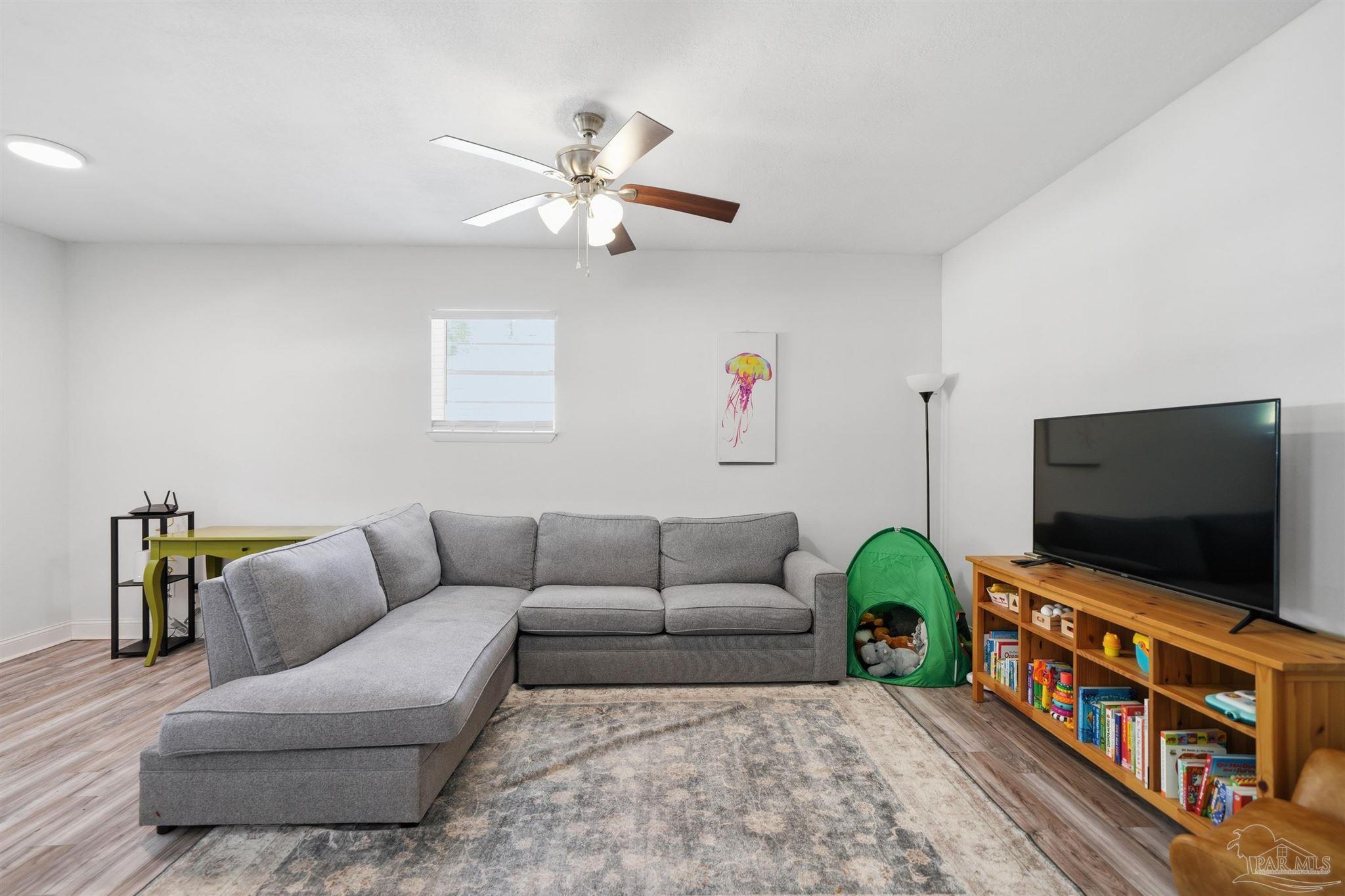 164 Bryn Mawr Boulevard Mary Esther FL 32569