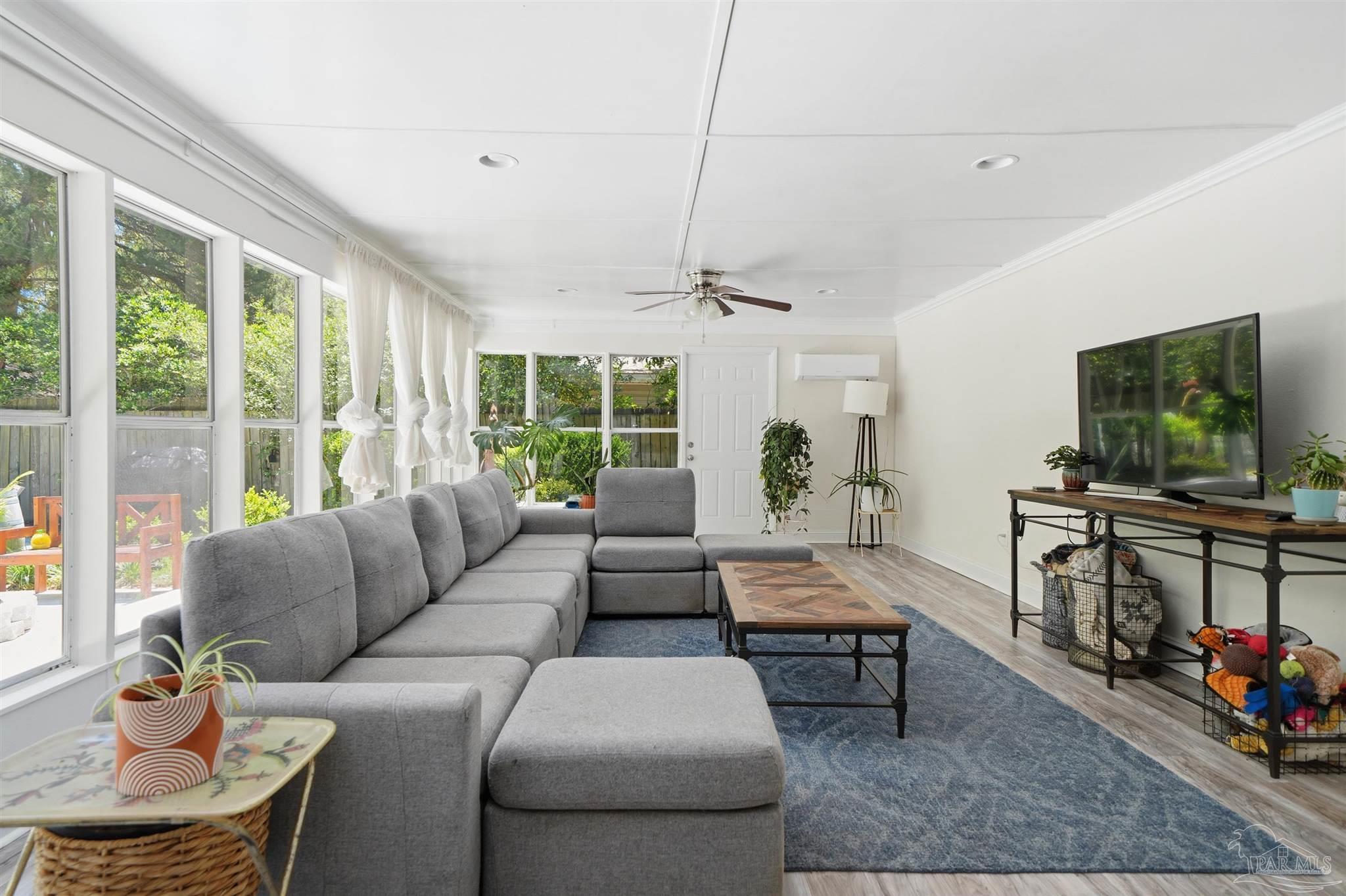 164 Bryn Mawr Boulevard Mary Esther FL 32569