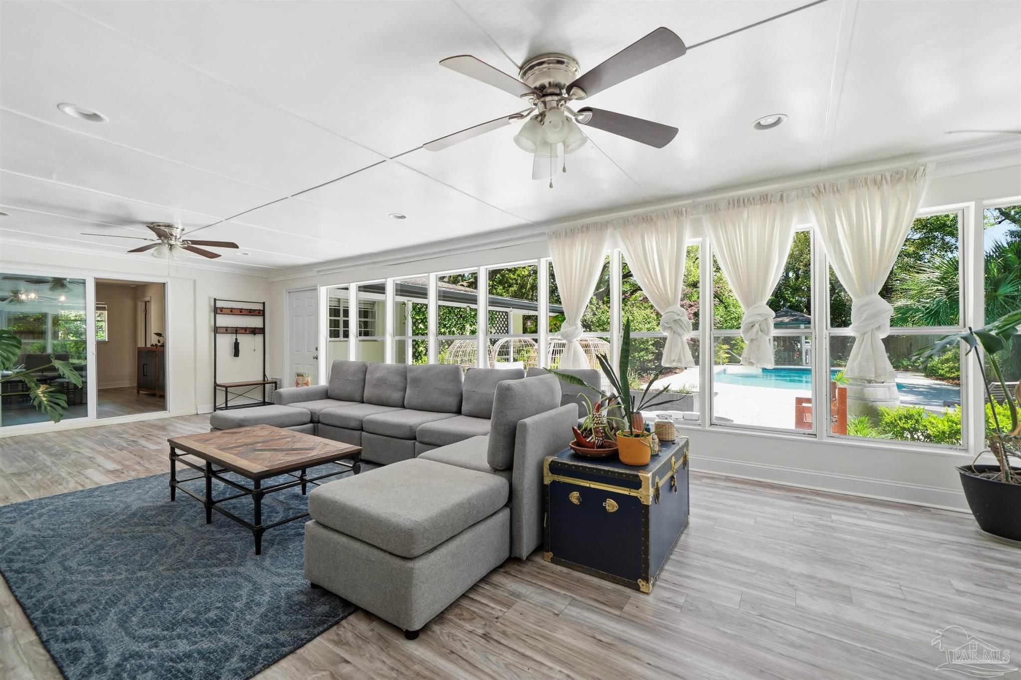 164 Bryn Mawr Boulevard Mary Esther FL 32569