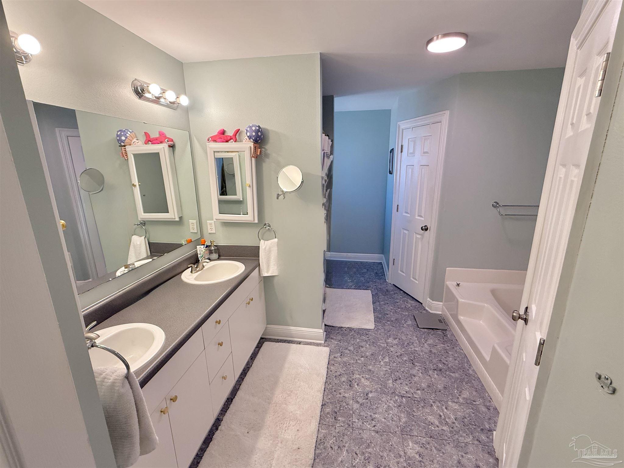 3101 Lost Creek Drive Cantonment FL 32533