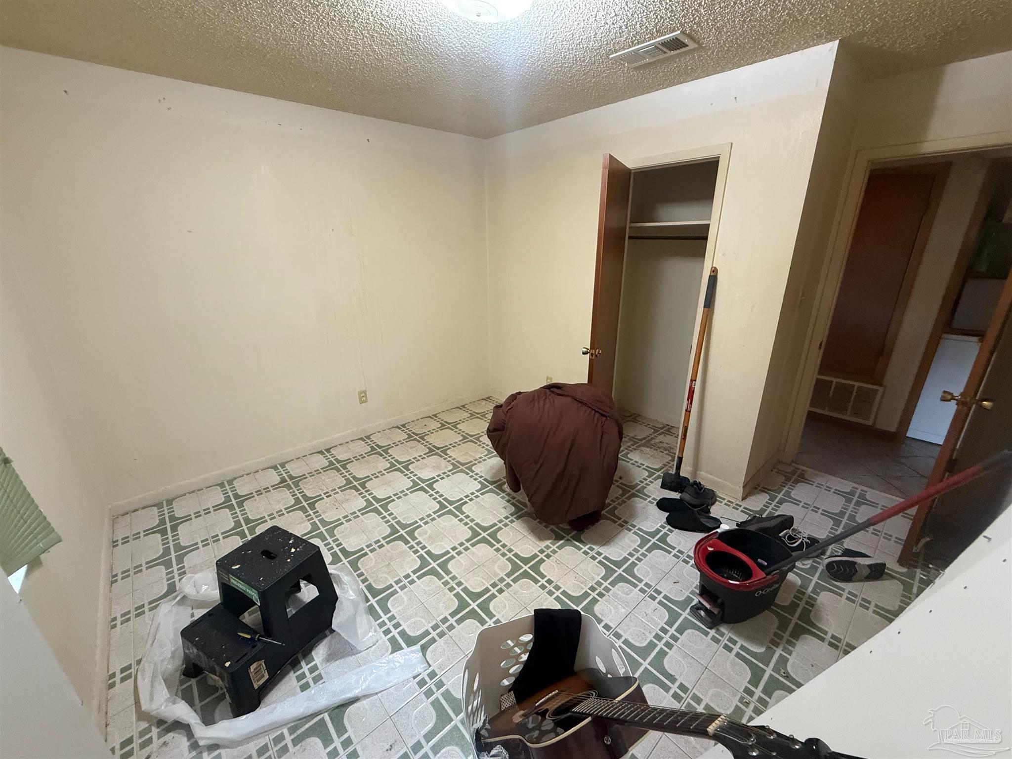 4373 Pine Villa Circle Pace FL 32571