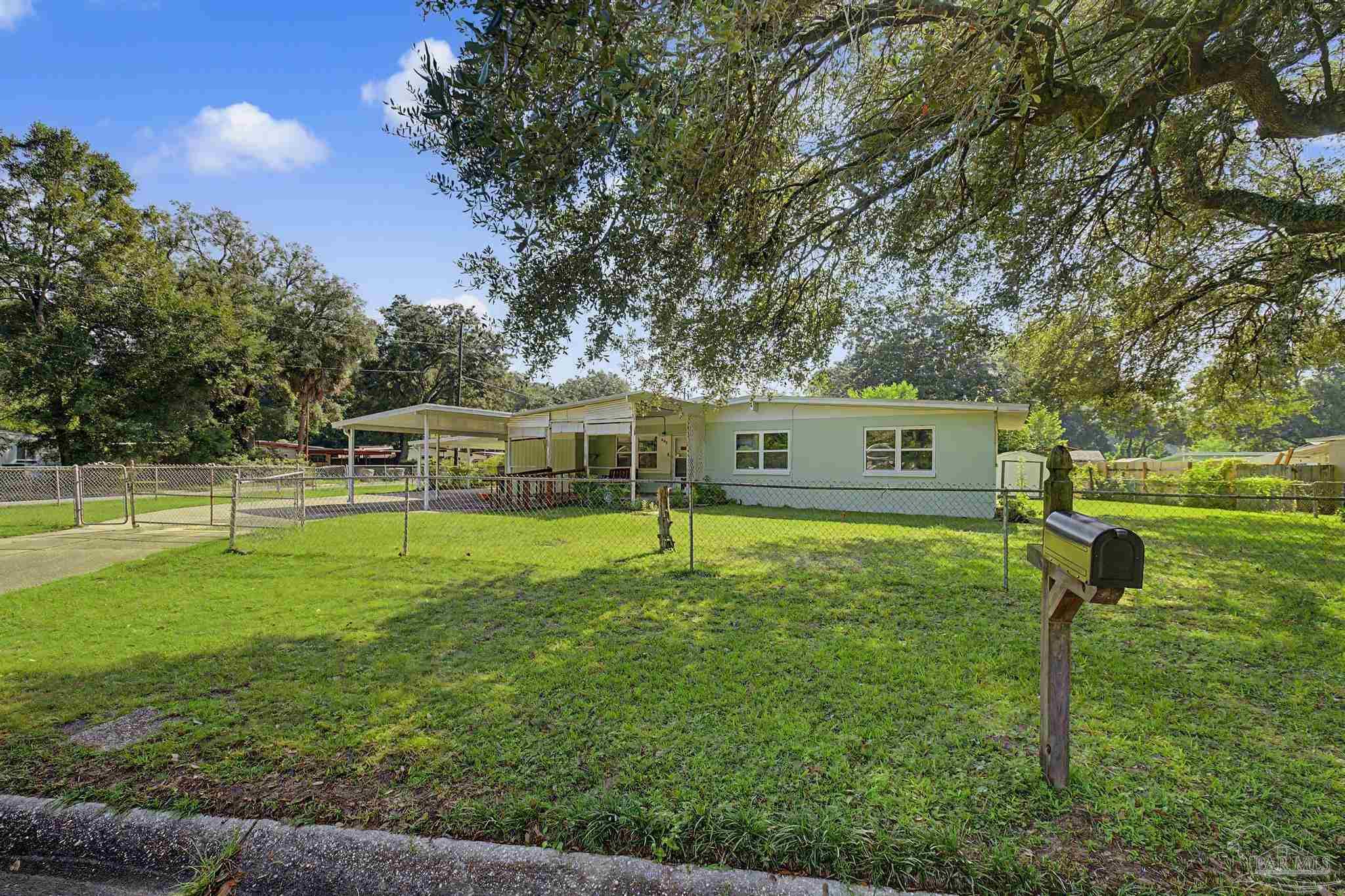 Pensacola FL, 602 Edgecliff Drive