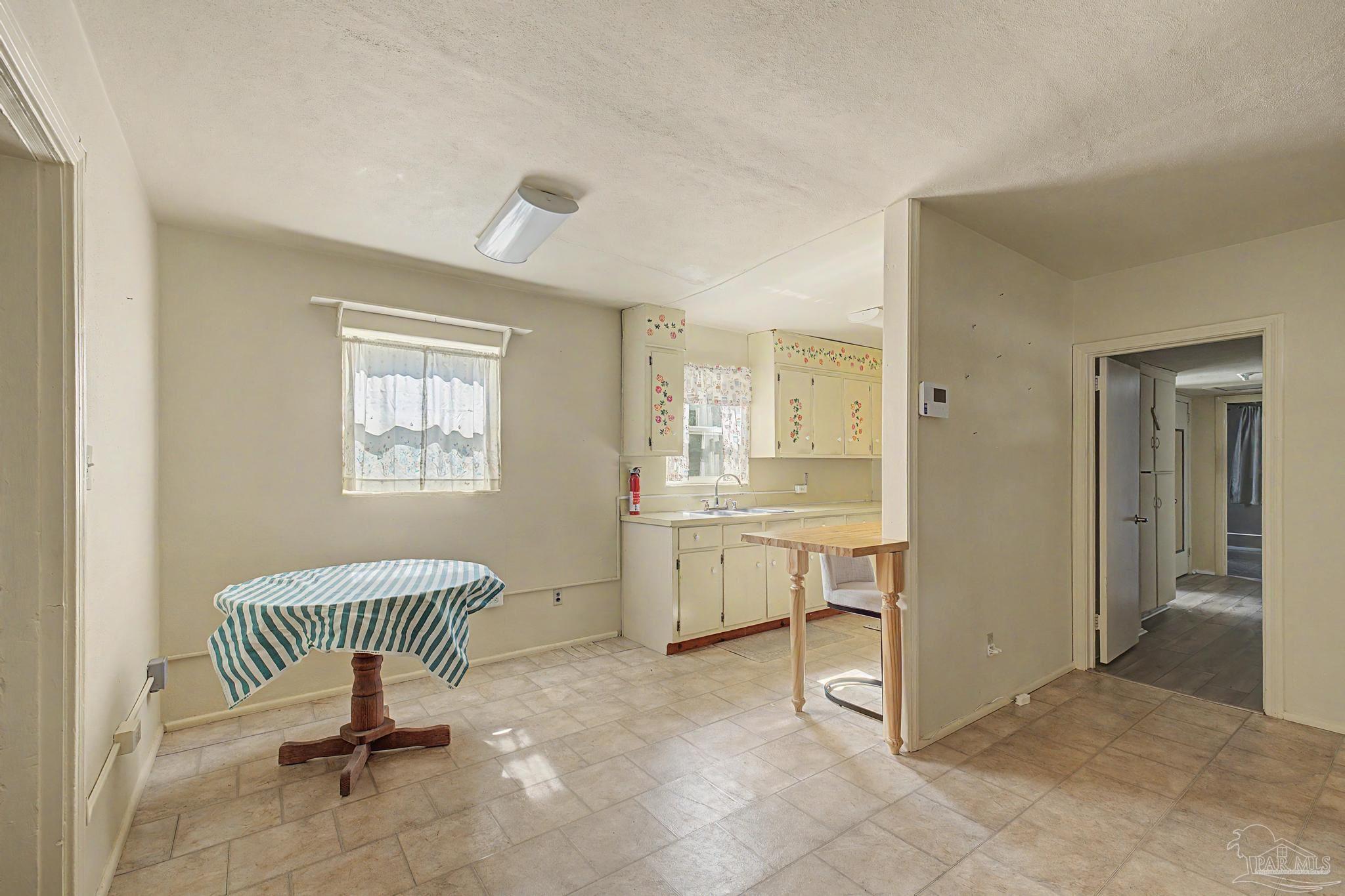 602 Edgecliff Drive Pensacola FL 32506