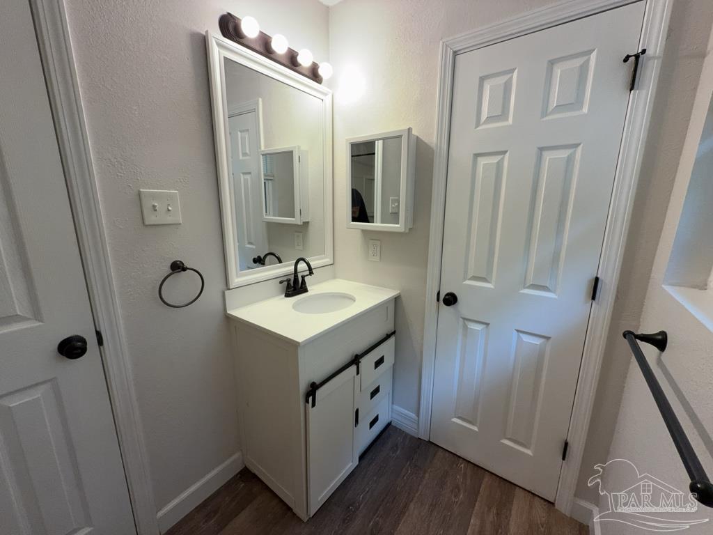 4531 Versailles Drive Pensacola FL 32505