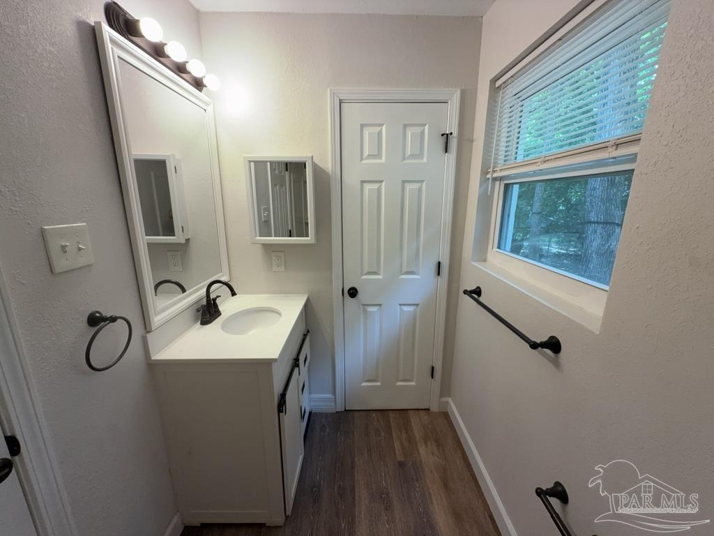 4531 Versailles Drive Pensacola FL 32505