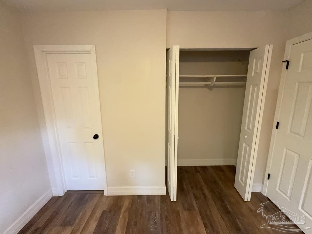4531 Versailles Drive Pensacola FL 32505