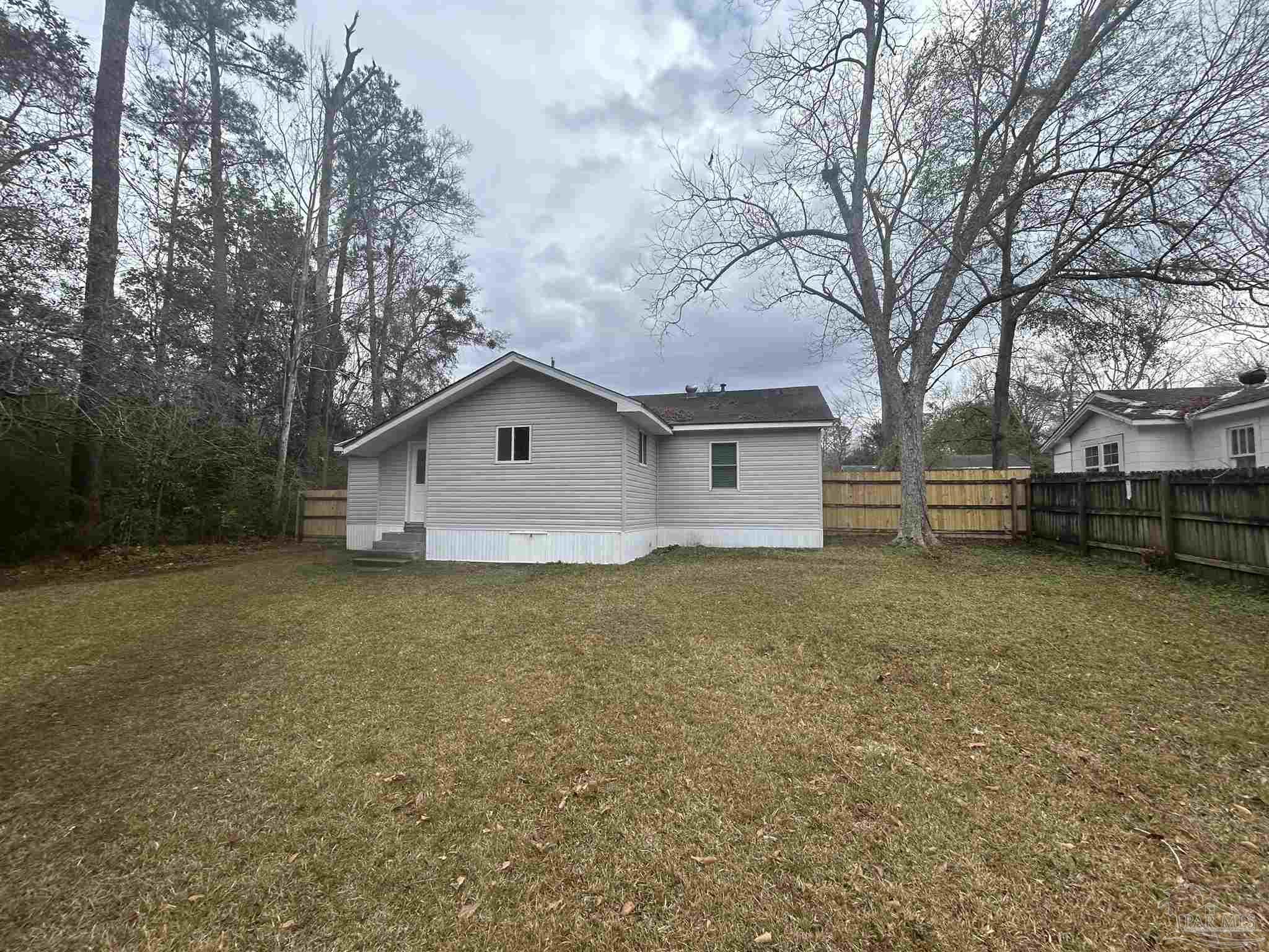 309 Homeland Avenue Cantonment FL 32533
