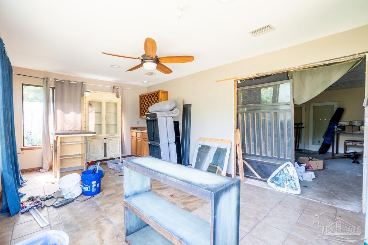 406 Twin Lakes Drive Pensacola FL 32504
