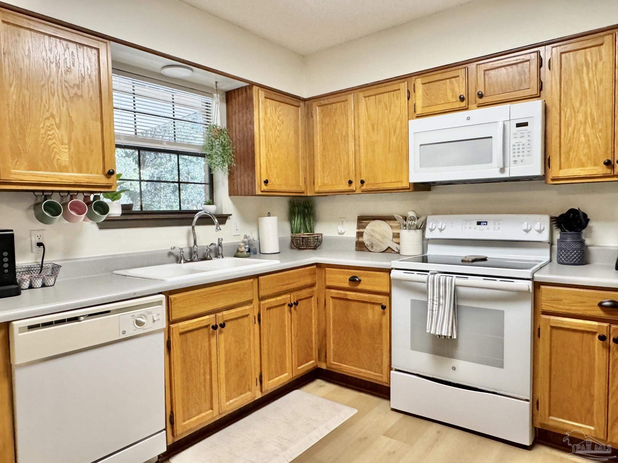 5385 Camile Gardens Circle Milton FL 32570
