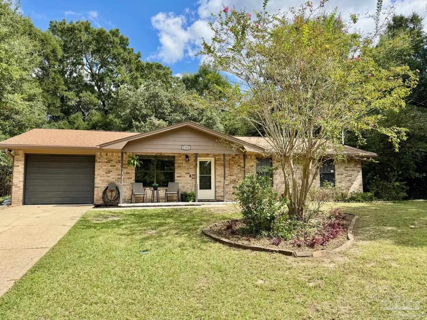 5385 Camile Gardens Circle Milton FL 32570
