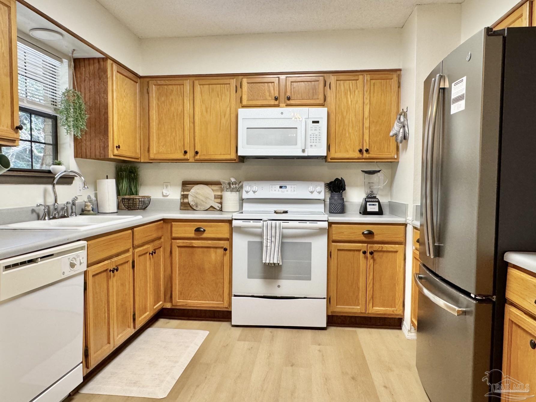 5385 Camile Gardens Circle Milton FL 32570