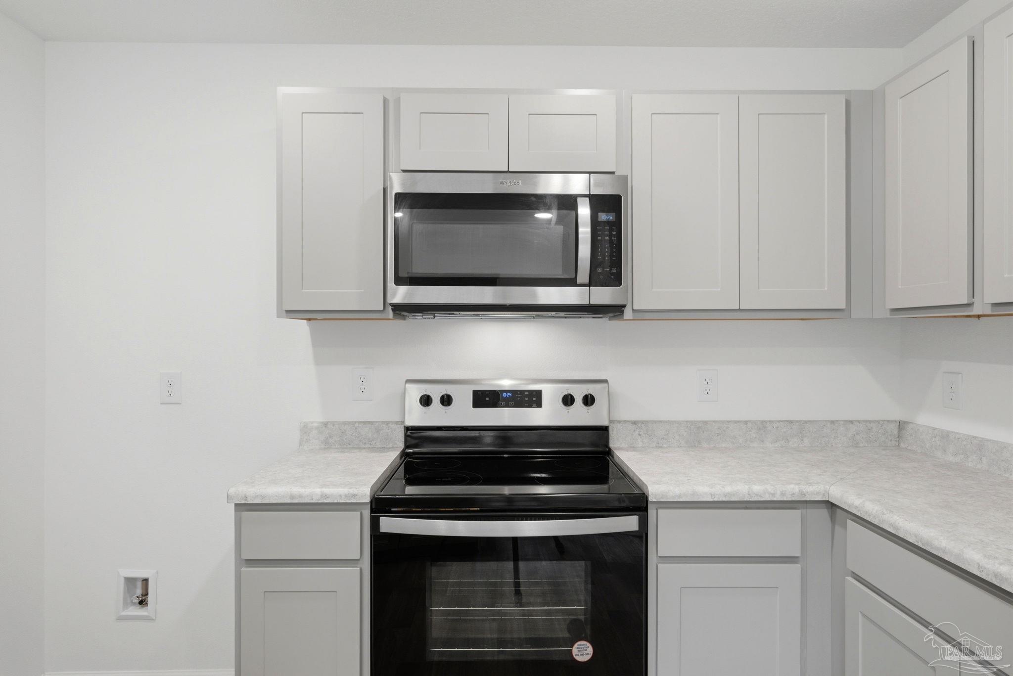 2752 Savannah Michelle Lane Pensacola FL 32534