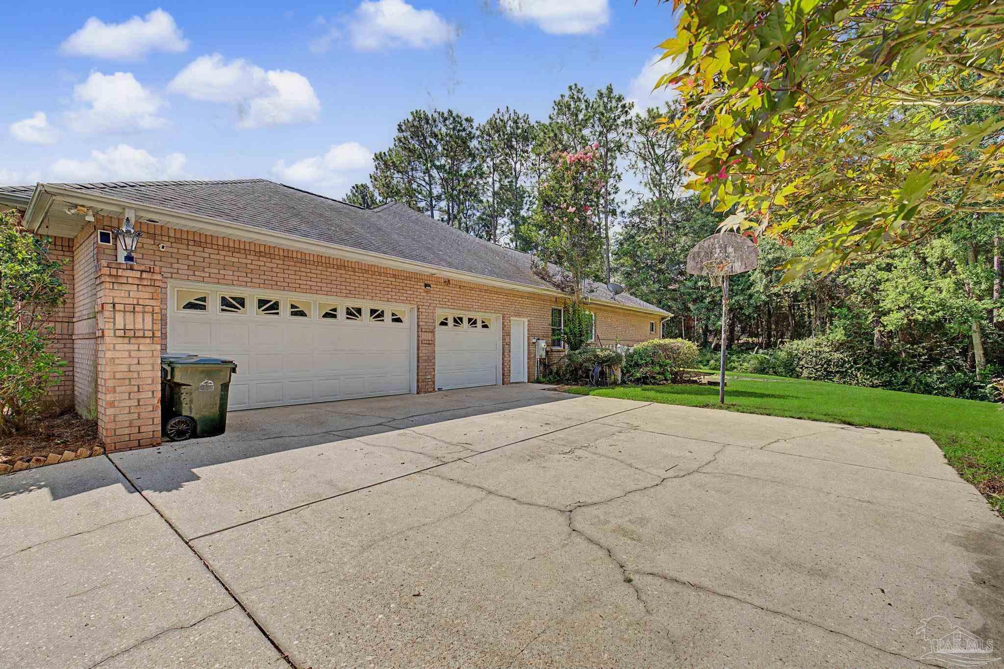 1241 Tecumseh Trail Pensacola FL 32514
