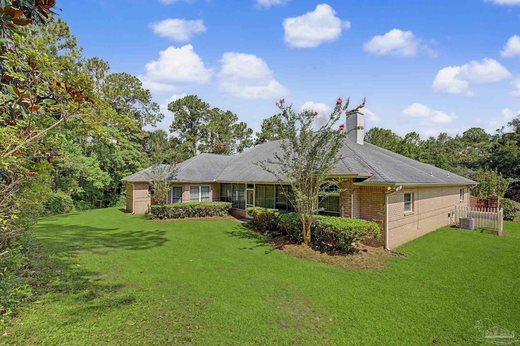 1241 Tecumseh Trail Pensacola FL 32514