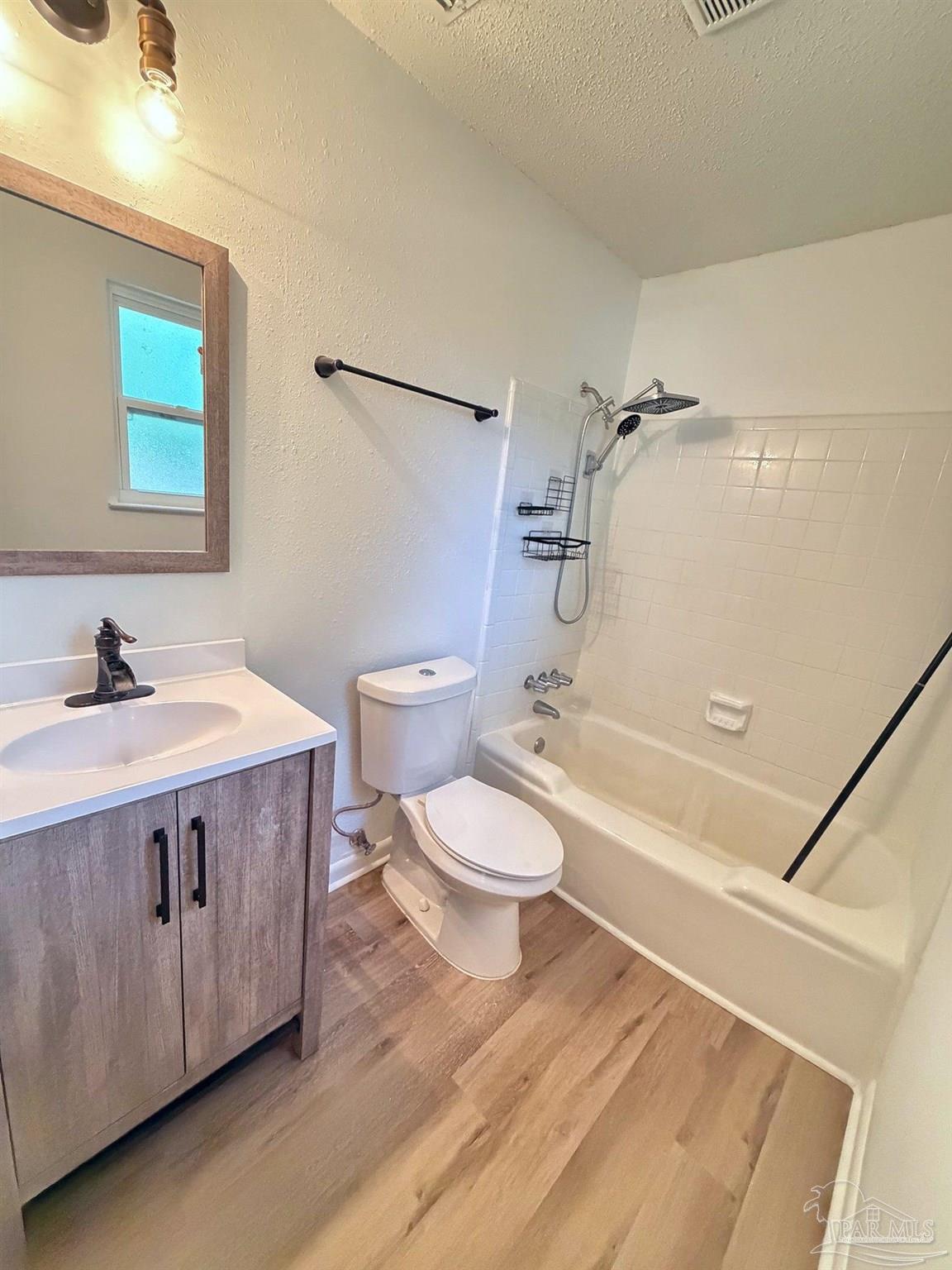 8240 Sedgefield Drive Pensacola FL 32507