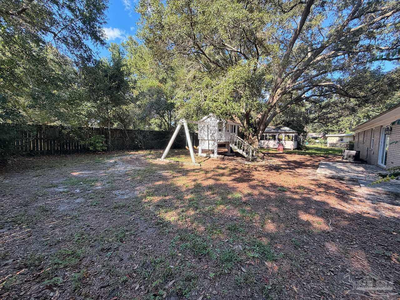 8240 Sedgefield Drive Pensacola FL 32507