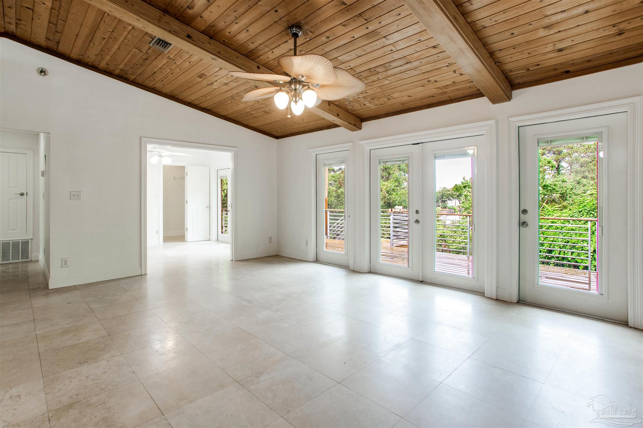 713 Roanoke Court Gulf Breeze FL 32561