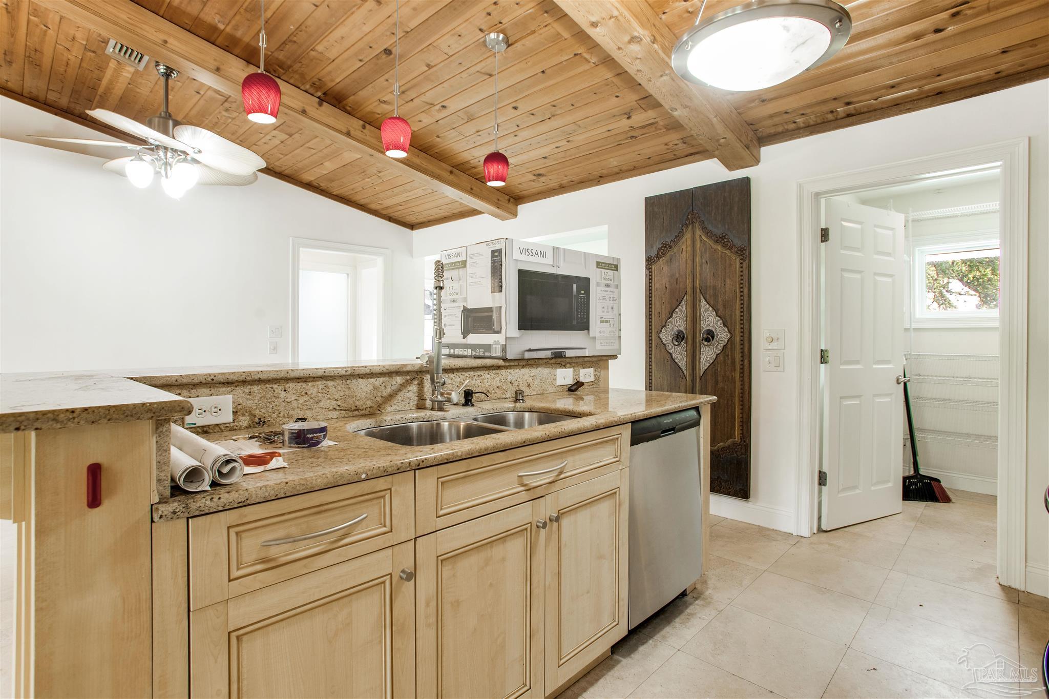 713 Roanoke Court Gulf Breeze FL 32561