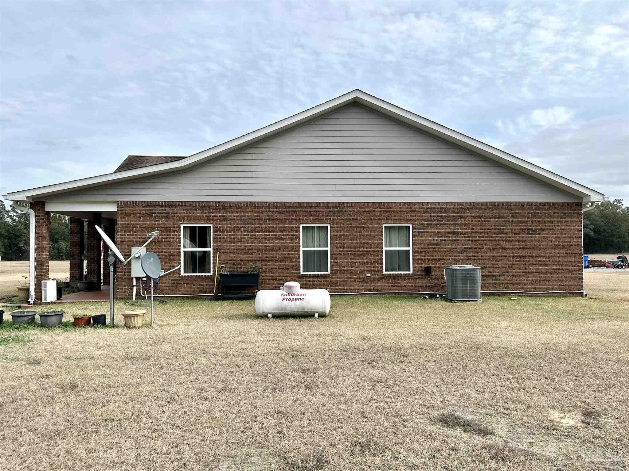 7109 Highway 89 Milton FL 32570