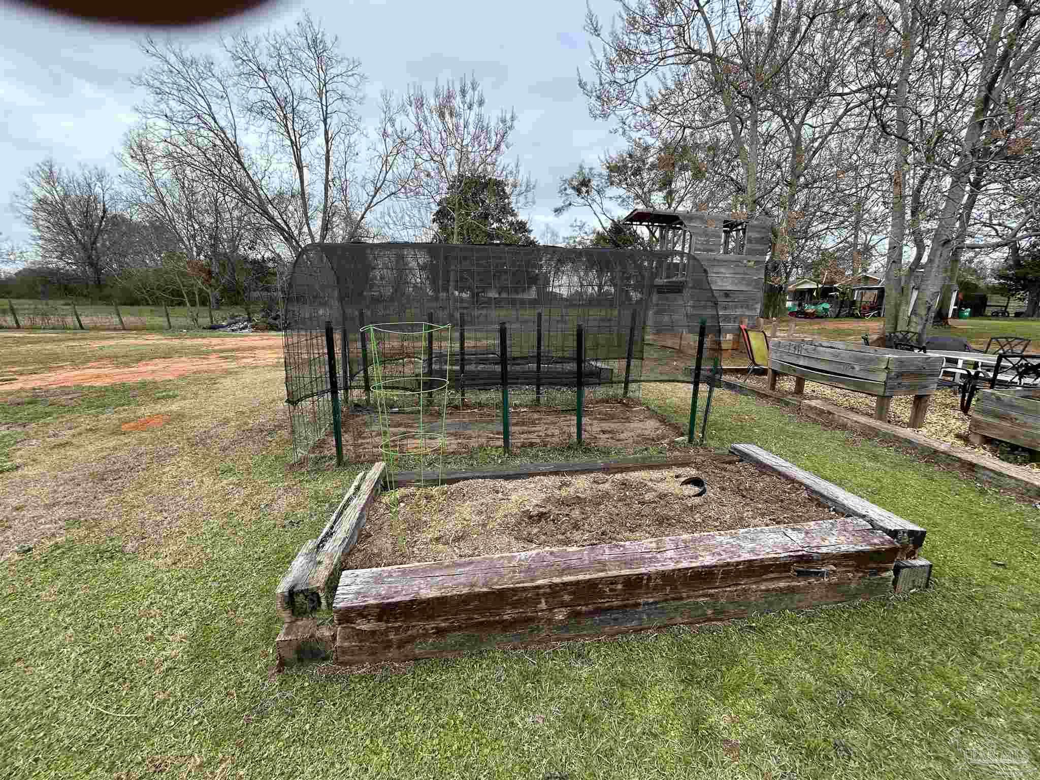 6649 Highway 29 Molino FL 32577
