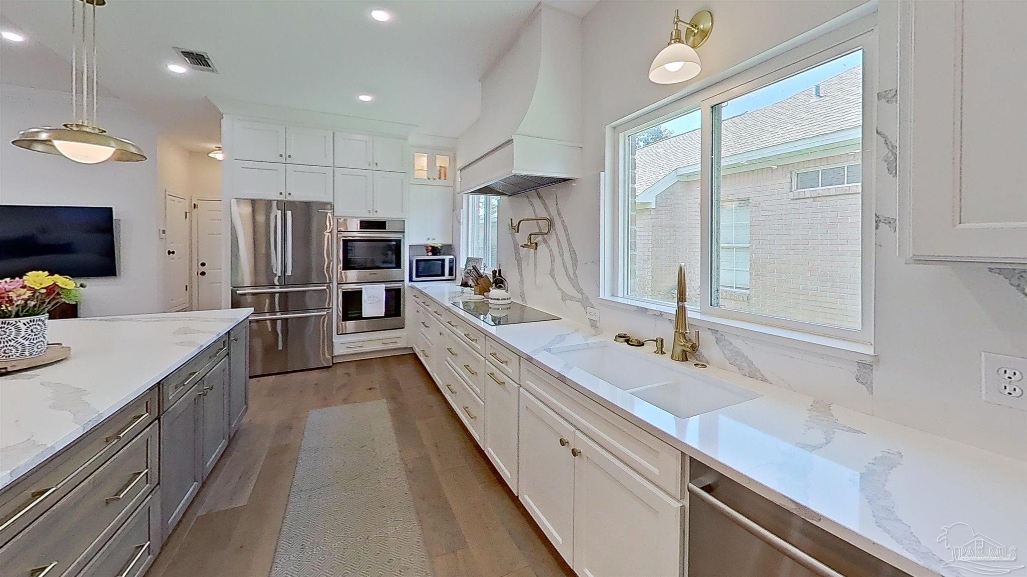 4004 Longwood Circle Gulf Breeze FL 32563