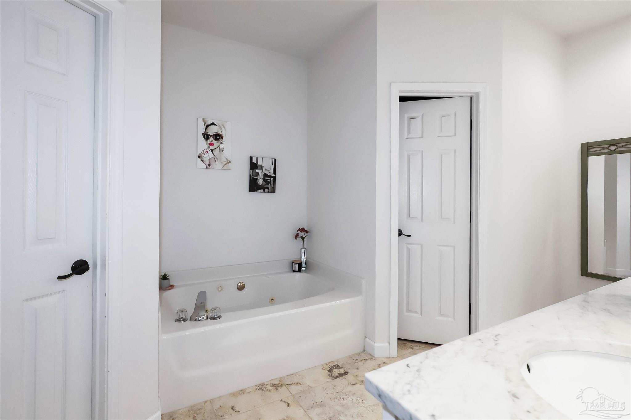 4004 Longwood Circle Gulf Breeze FL 32563