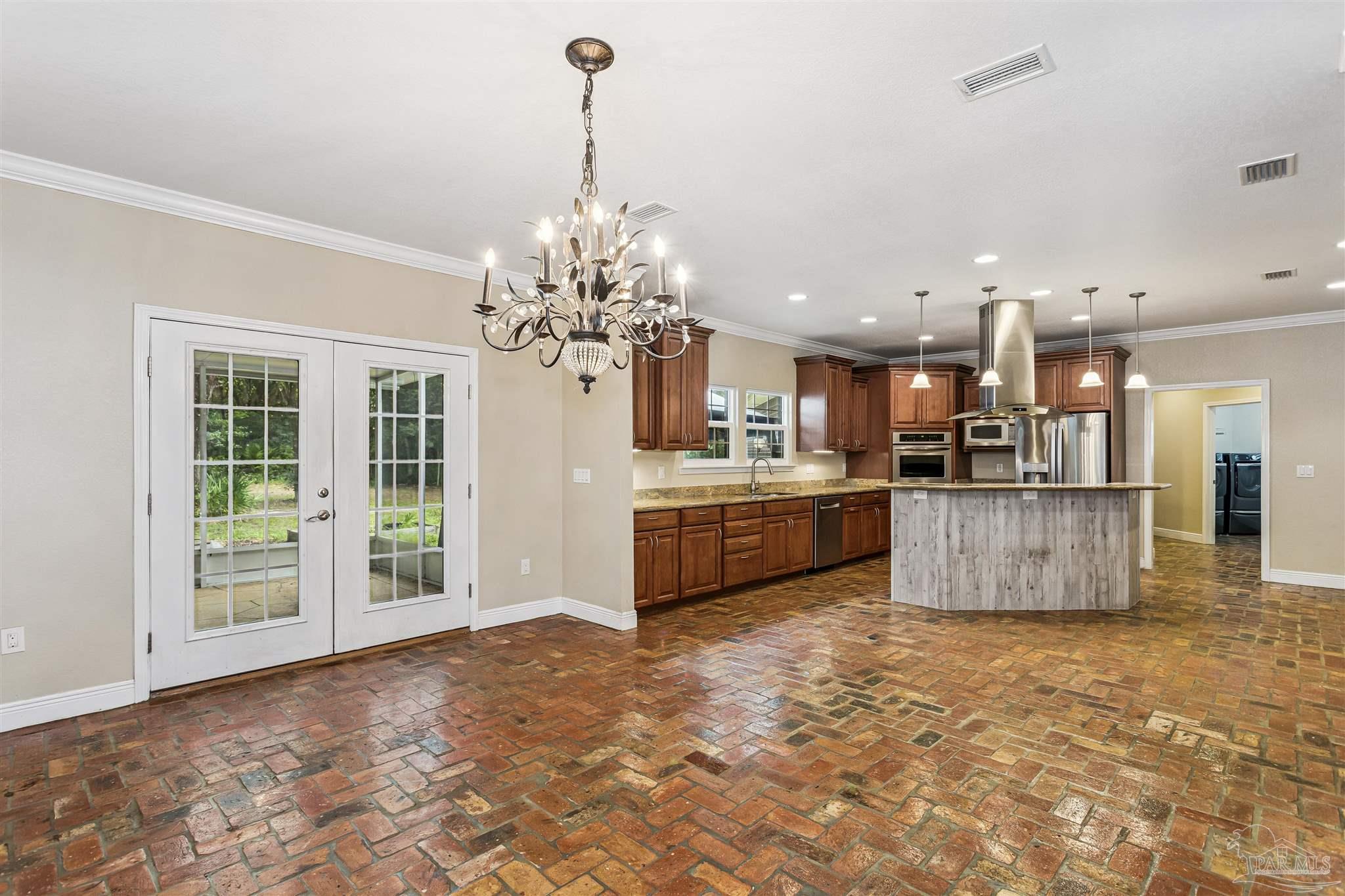 16340 Innerarity Pt Road Pensacola FL 32507