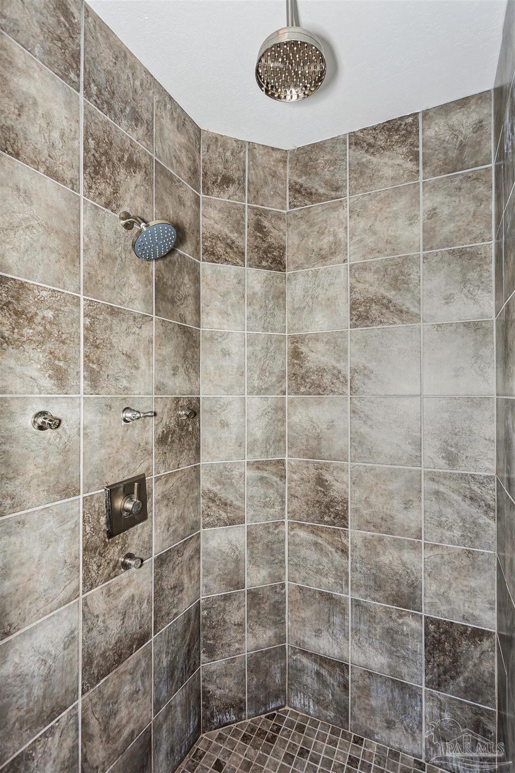 16340 Innerarity Pt Road Pensacola FL 32507