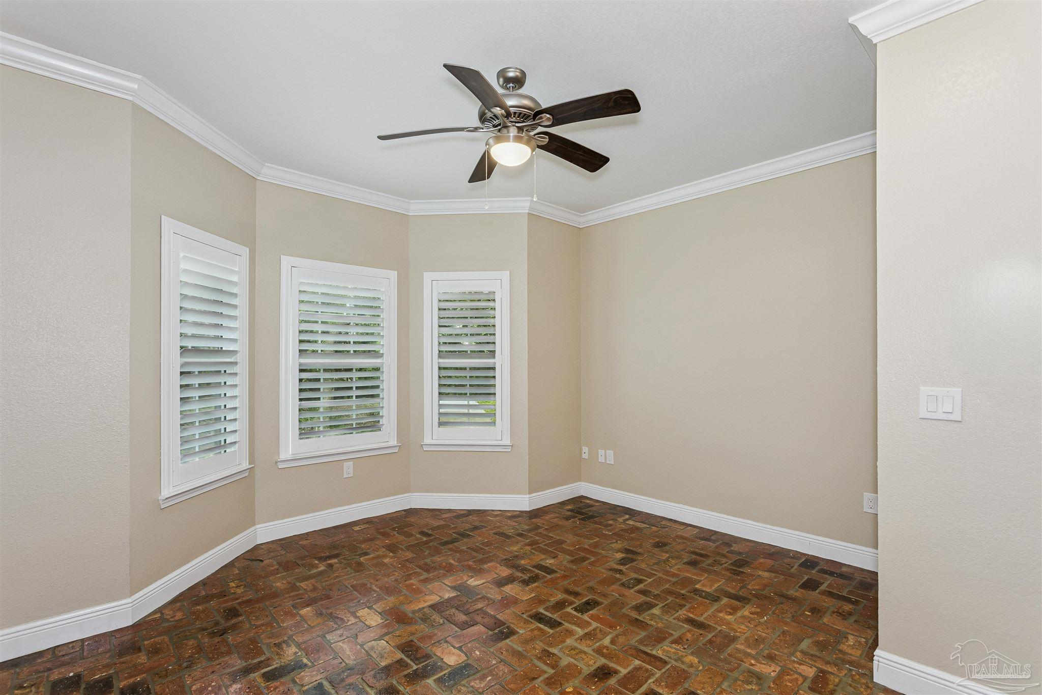 16340 Innerarity Pt Road Pensacola FL 32507