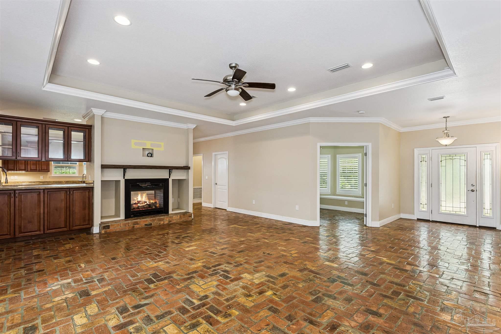 16340 Innerarity Pt Road Pensacola FL 32507