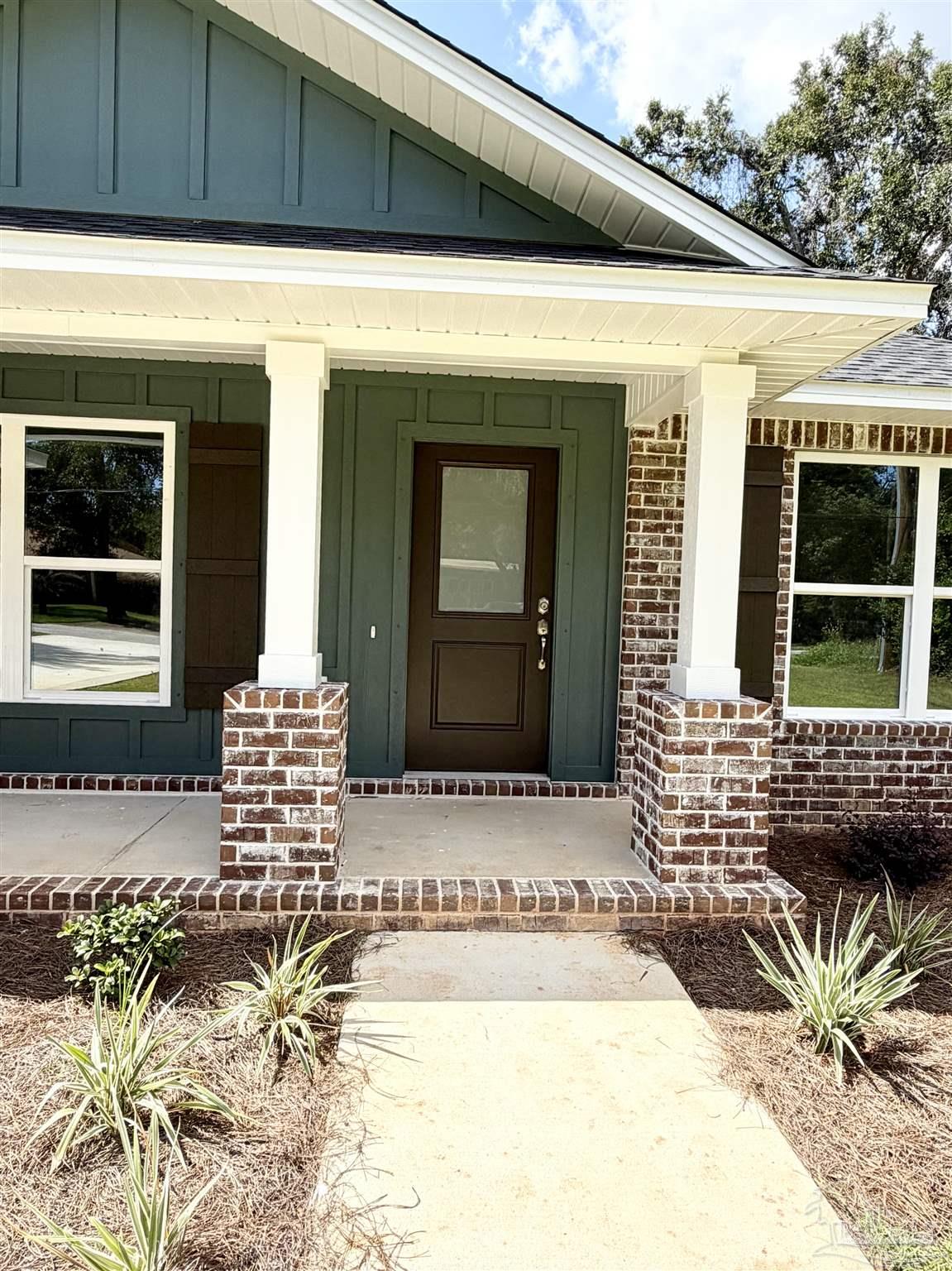 2003 Blakely Avenue Pensacola FL 32507