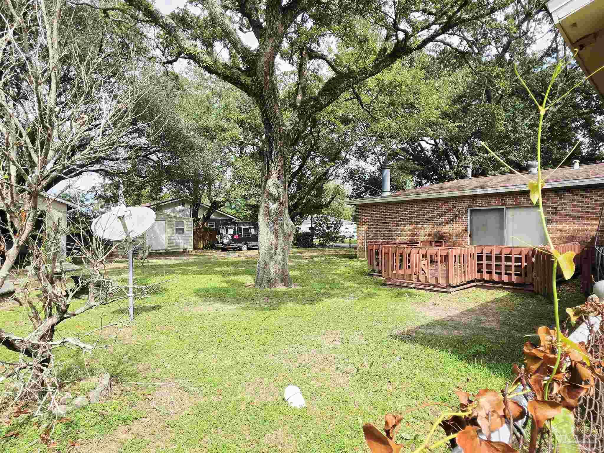 1230 E Leonard Street Pensacola FL 32503