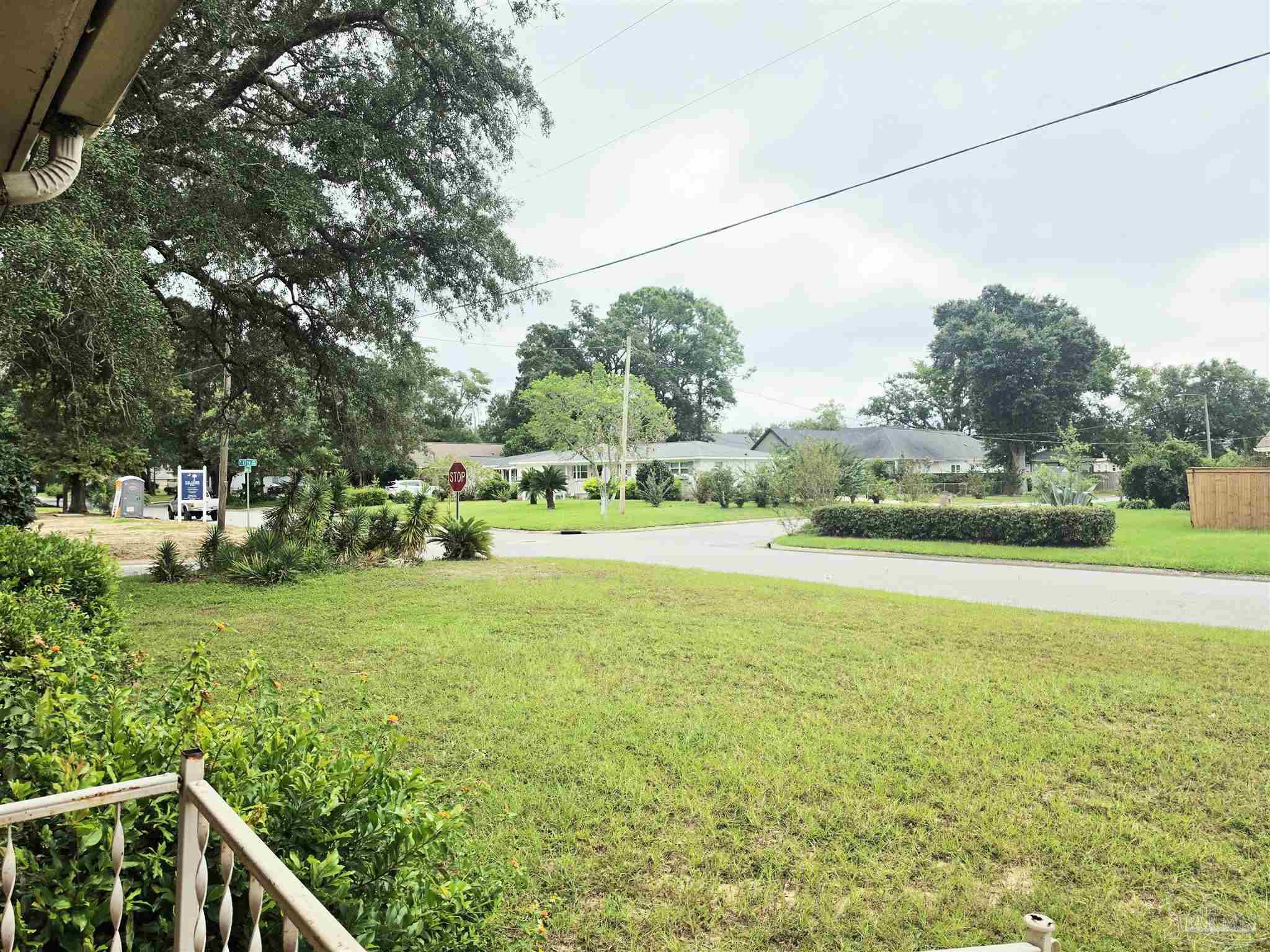 1230 E Leonard Street Pensacola FL 32503