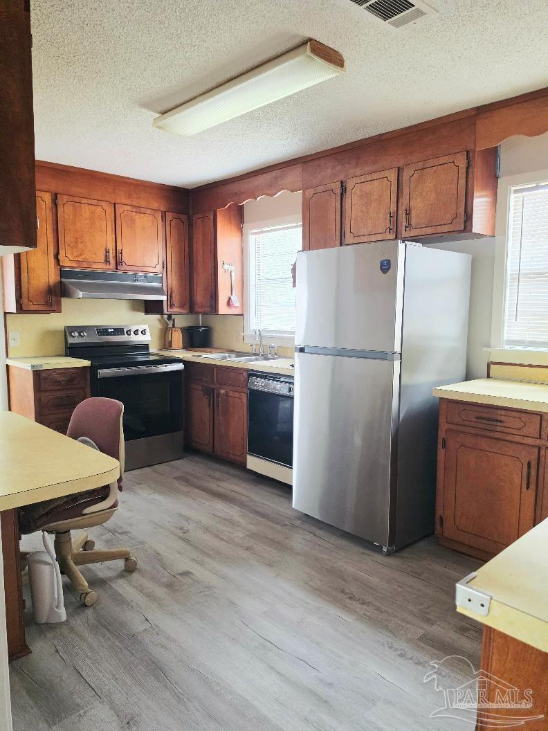 1230 E Leonard Street Pensacola FL 32503