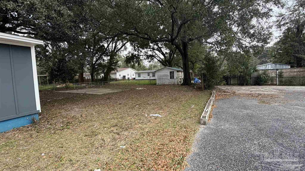 827 Michigan Avenue Pensacola FL 32505