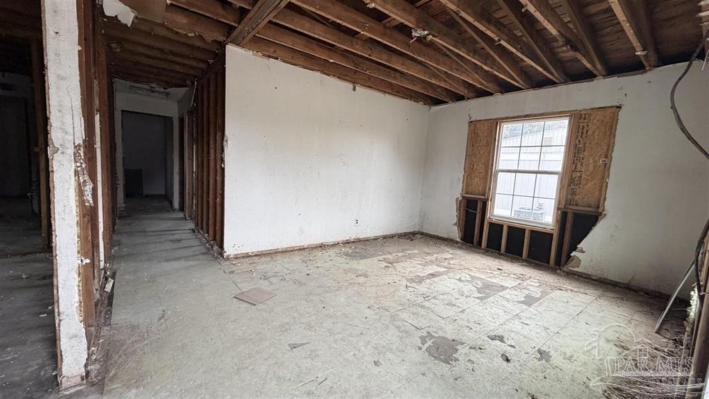 827 Michigan Avenue Pensacola FL 32505