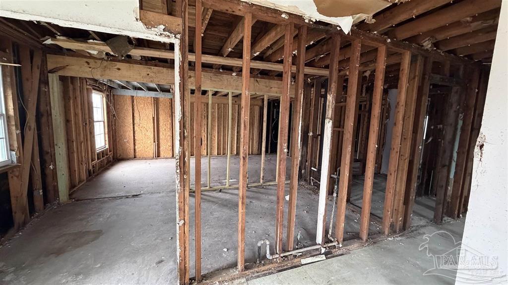 827 Michigan Avenue Pensacola FL 32505