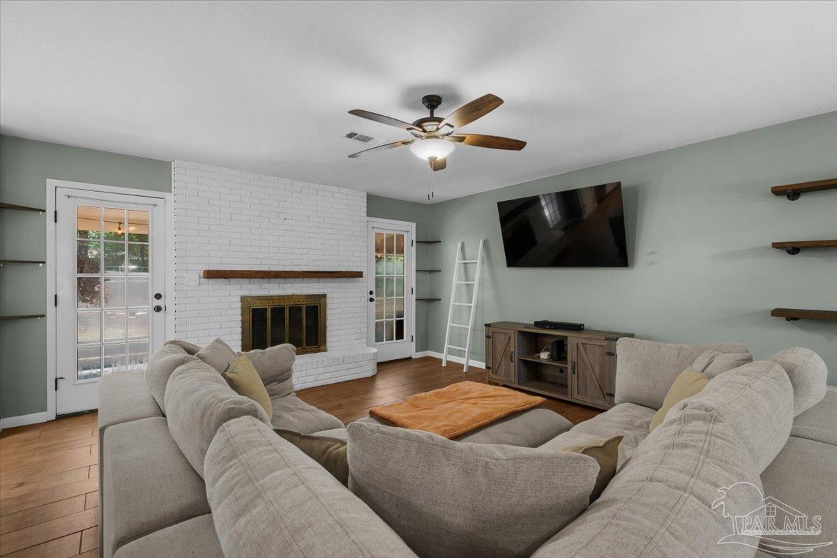 6020 Oakwood Drive Milton FL 32570