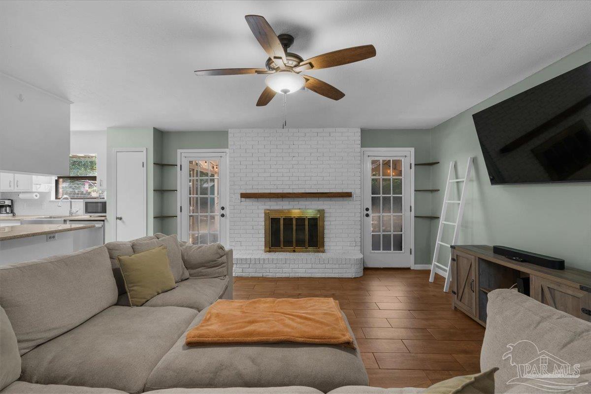 6020 Oakwood Drive Milton FL 32570