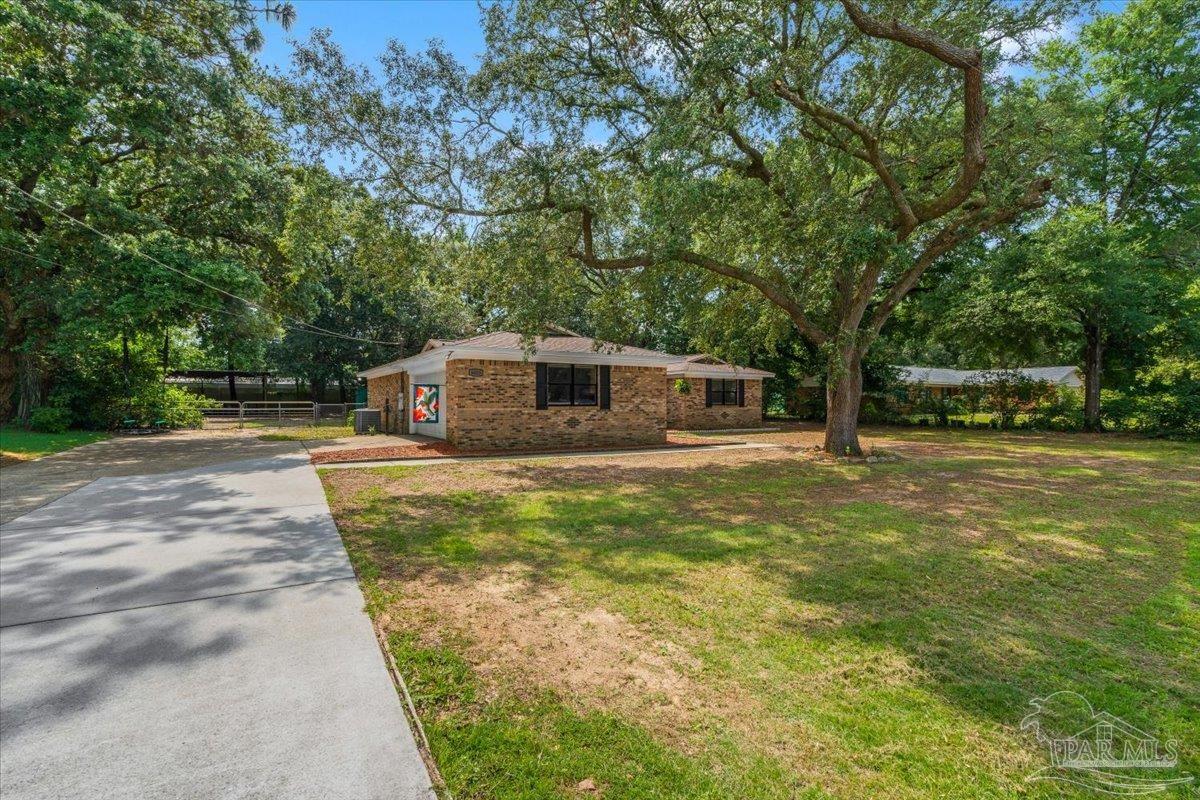 6020 Oakwood Drive Milton FL 32570