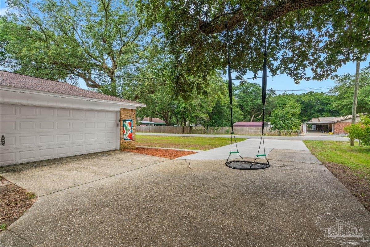 6020 Oakwood Drive Milton FL 32570