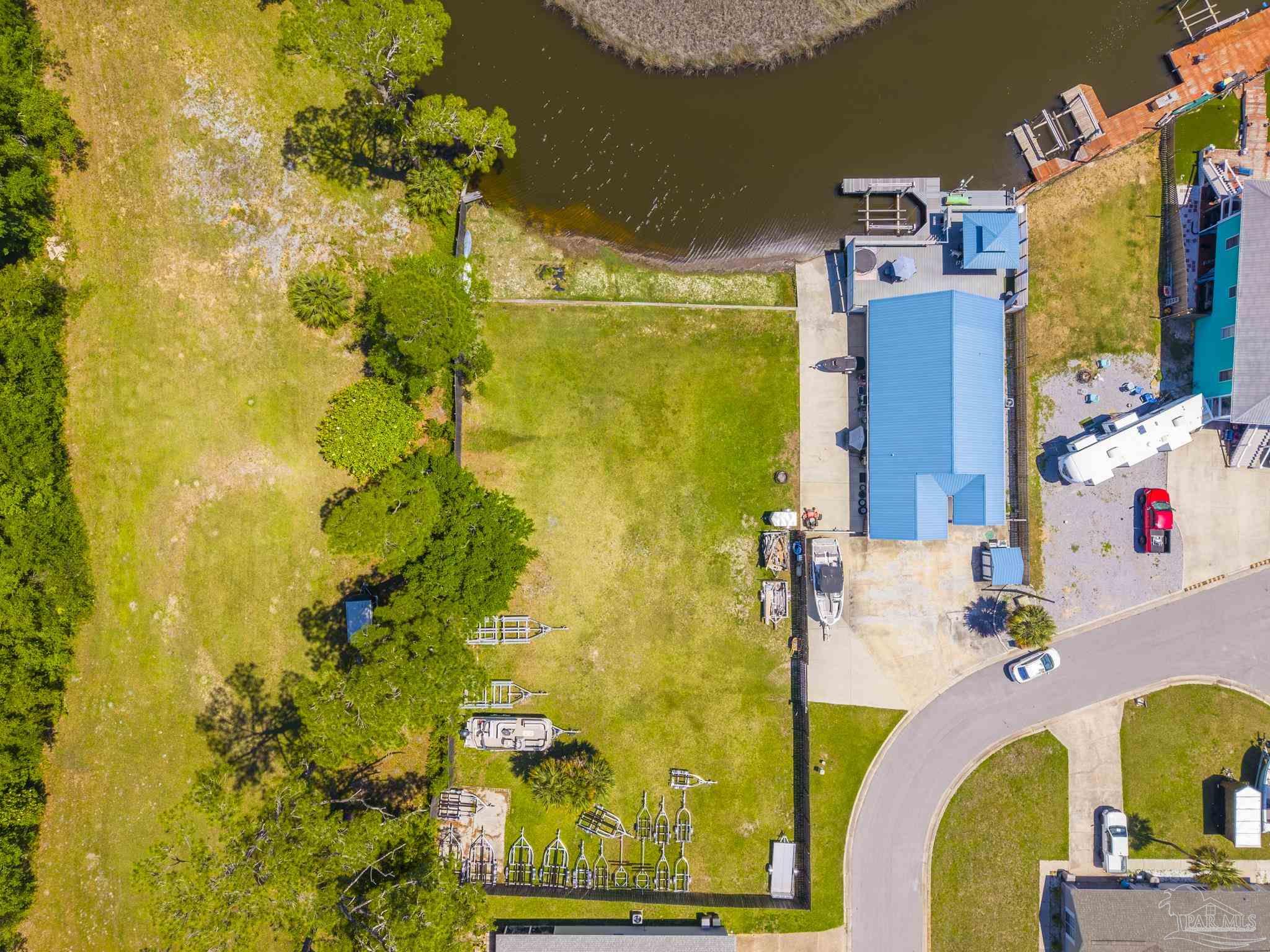 724 Landing Lane Pensacola FL 32507