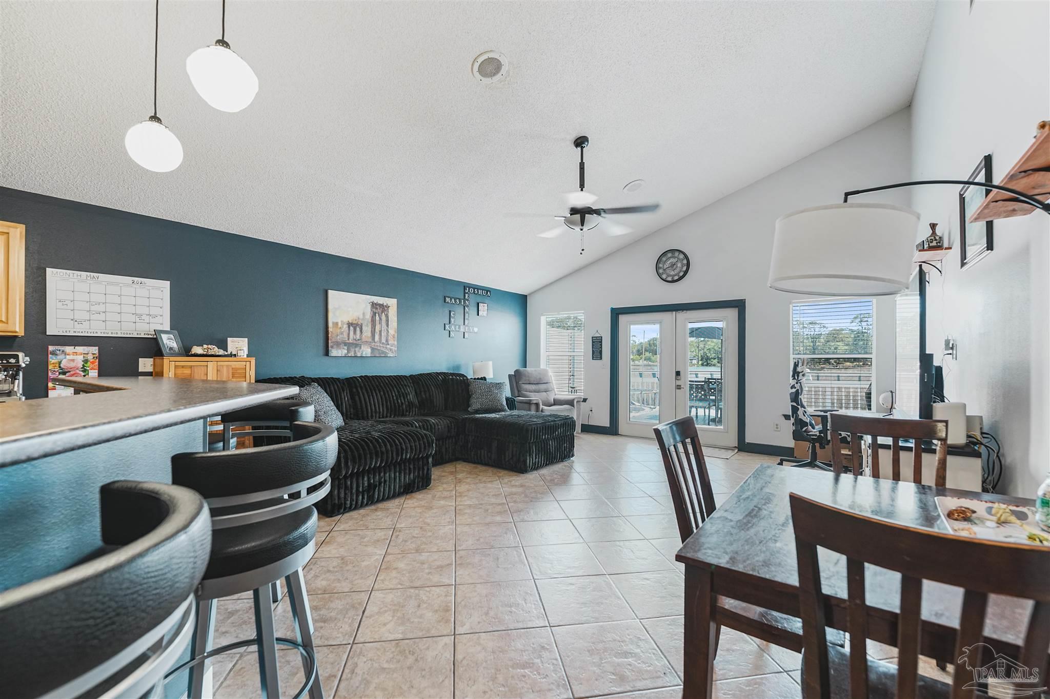 724 Landing Lane Pensacola FL 32507