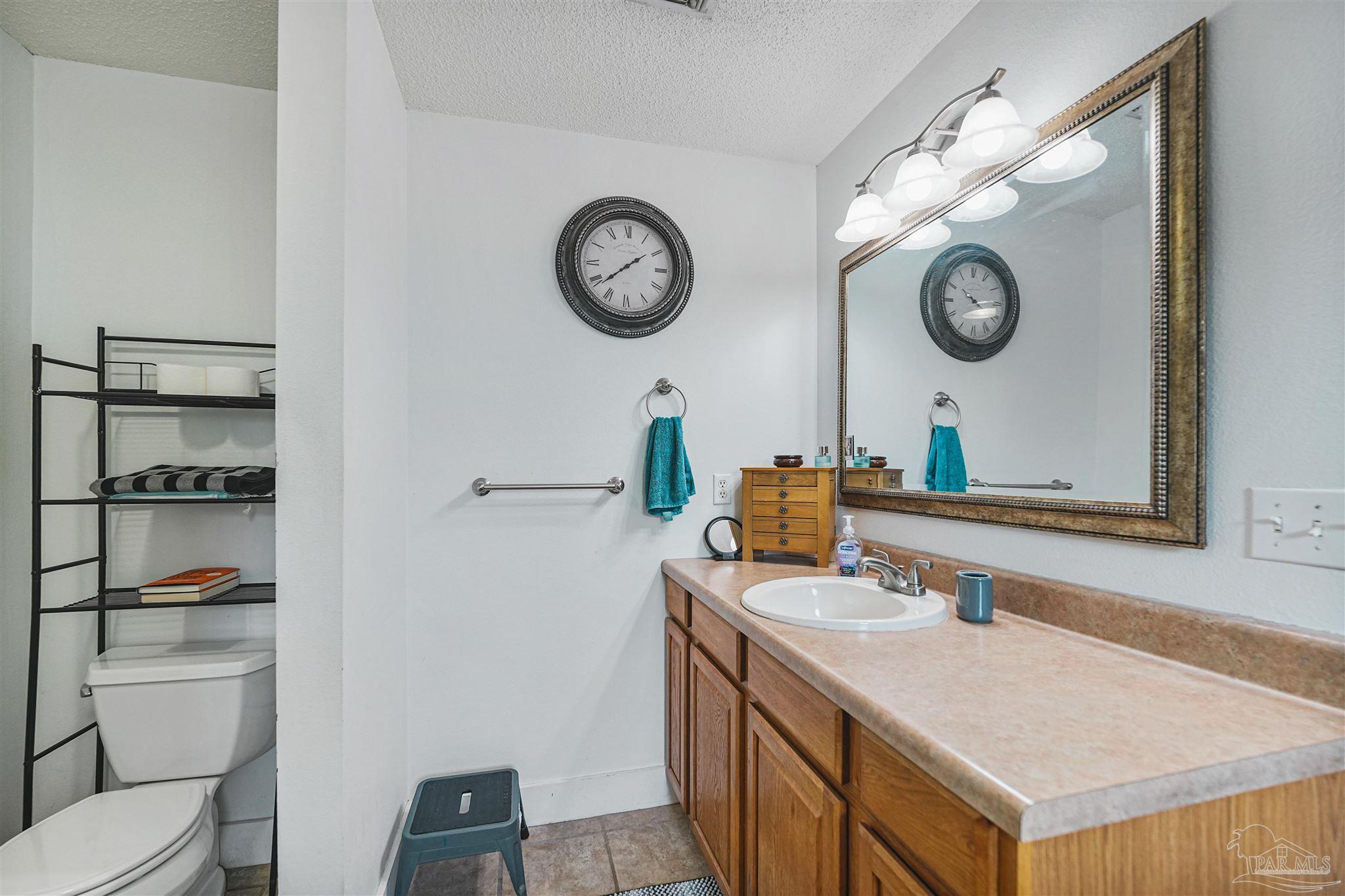 724 Landing Lane Pensacola FL 32507