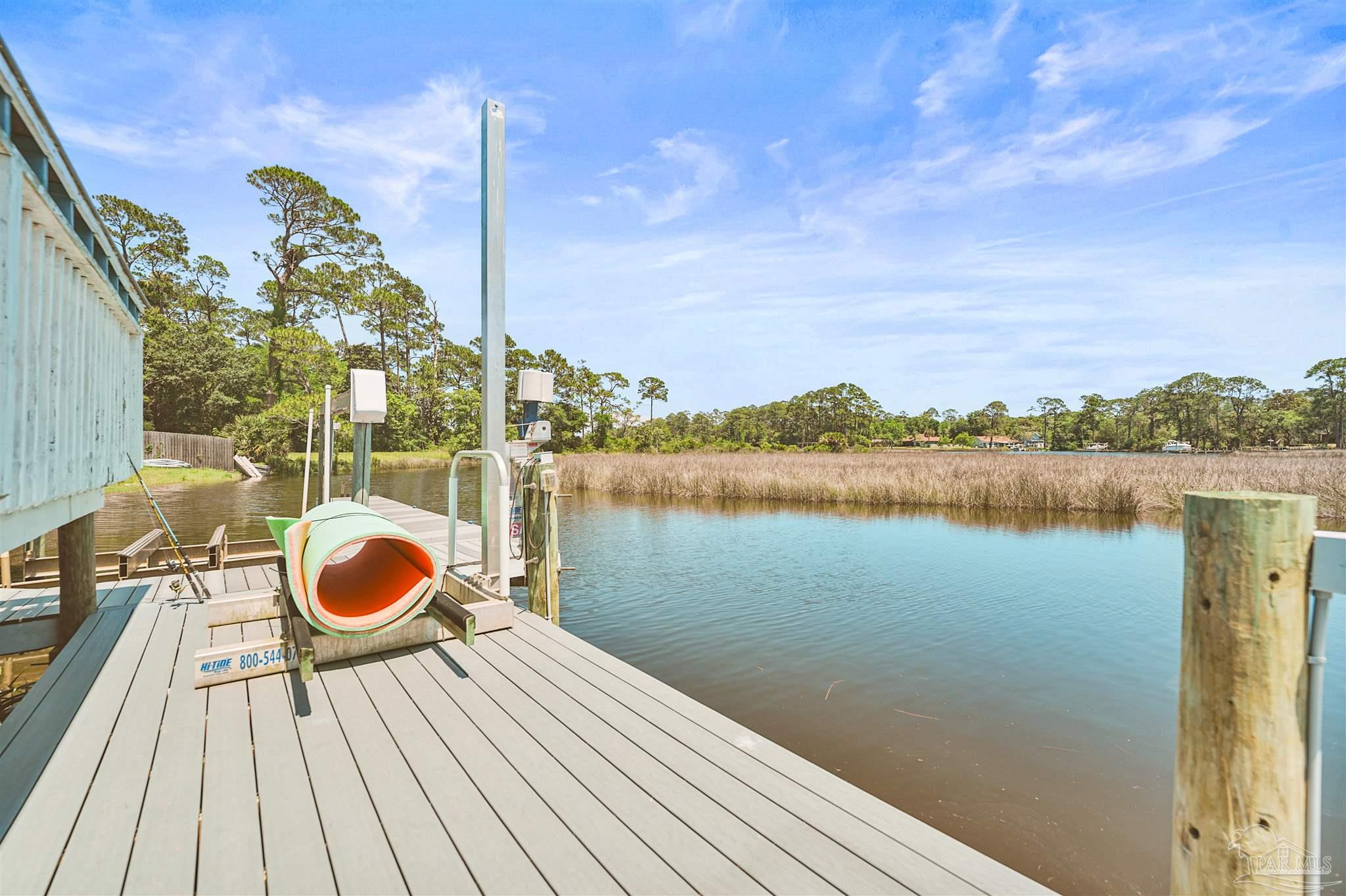 724 Landing Lane Pensacola FL 32507