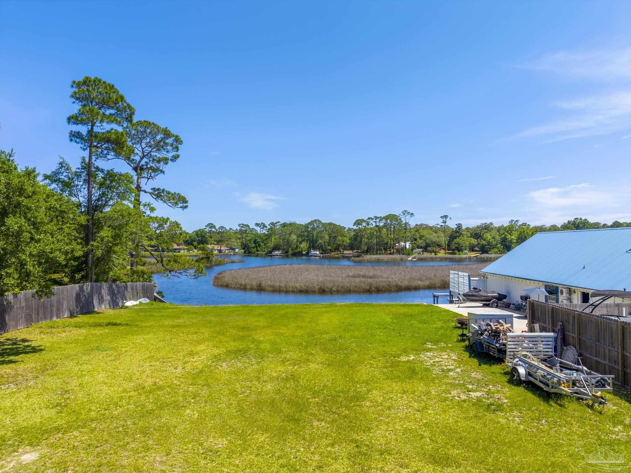 724 Landing Lane Pensacola FL 32507
