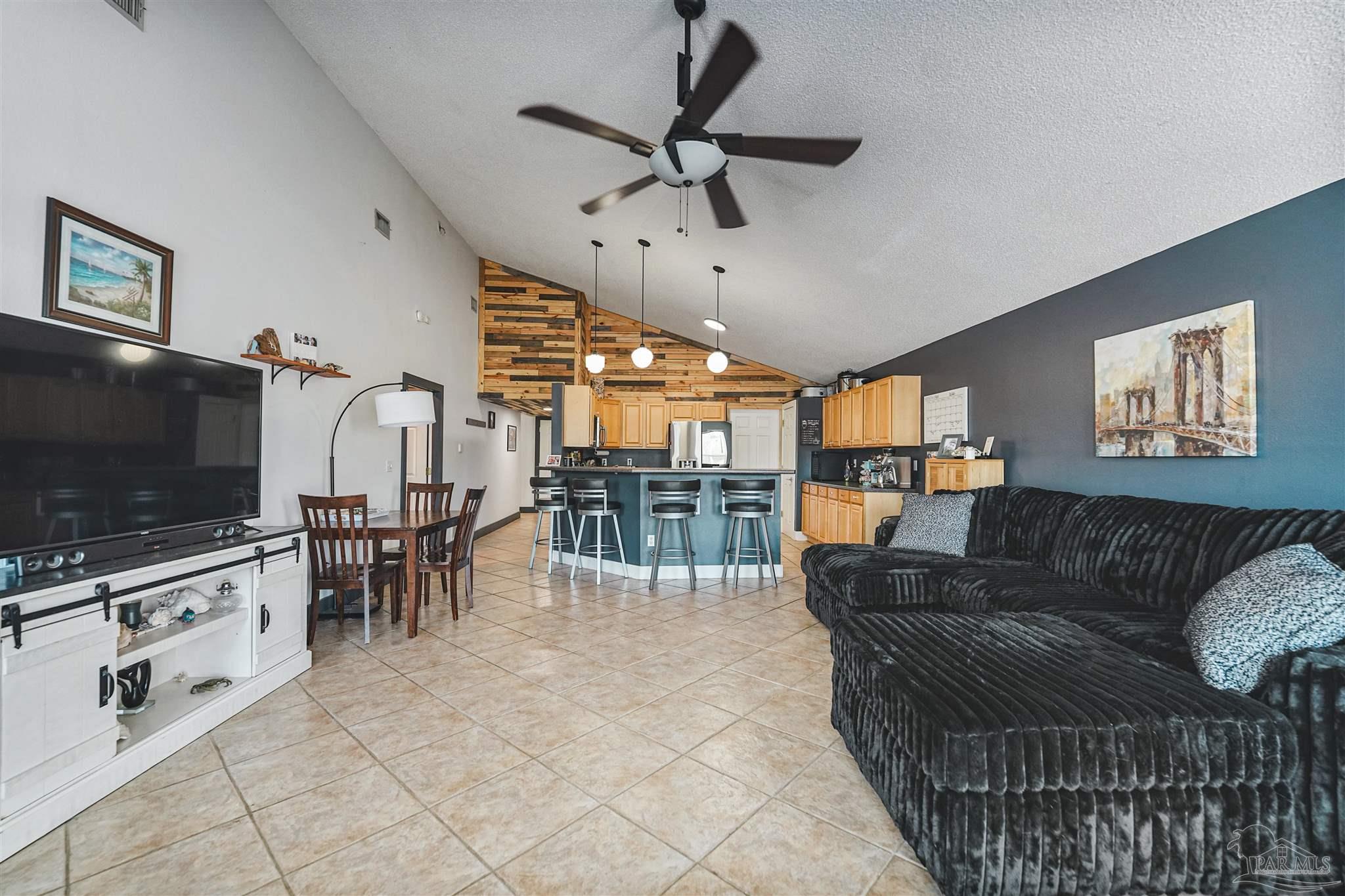 724 Landing Lane Pensacola FL 32507