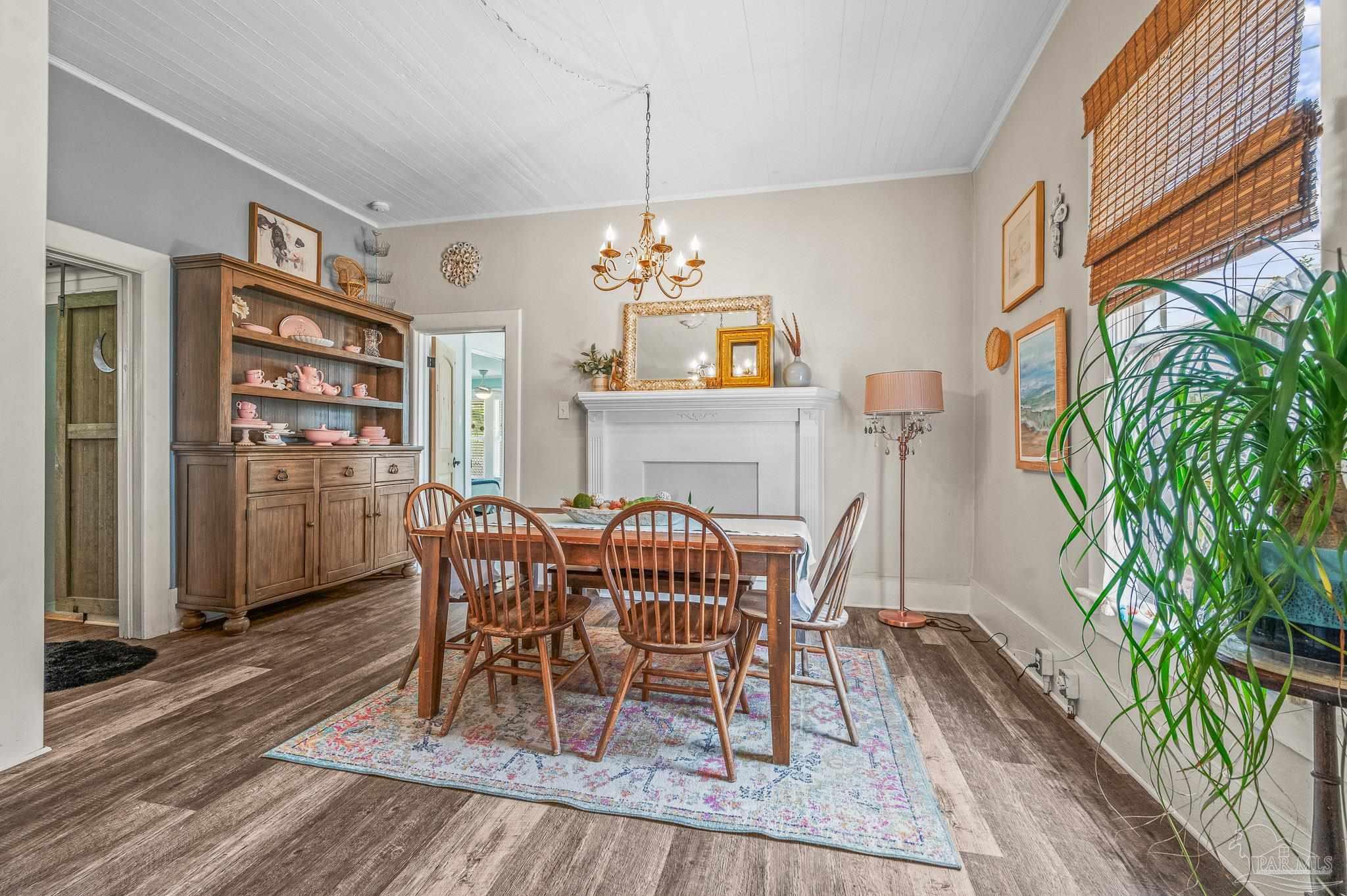 1220 E Cervantes Pensacola FL 32501