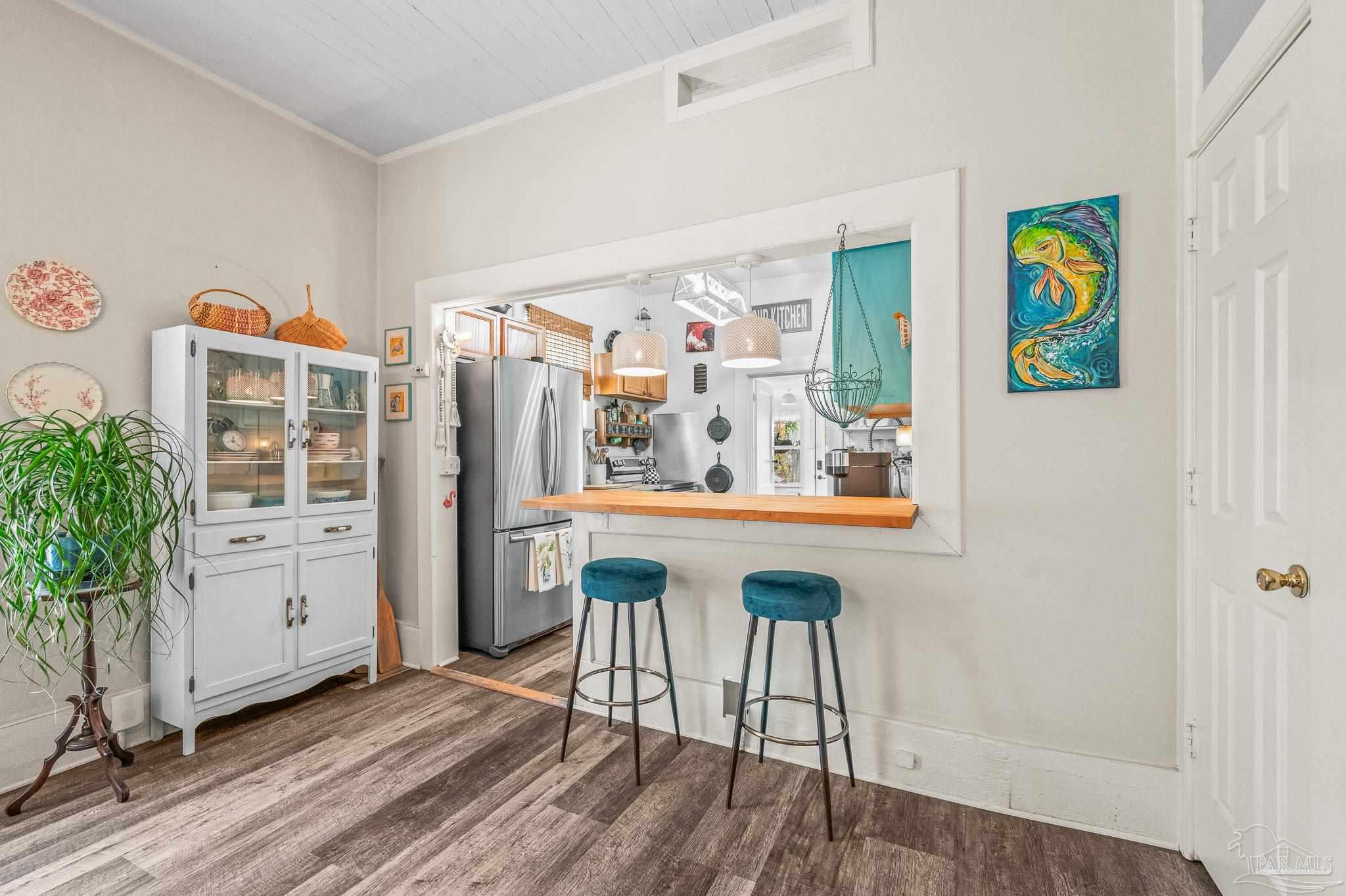 1220 E Cervantes Pensacola FL 32501